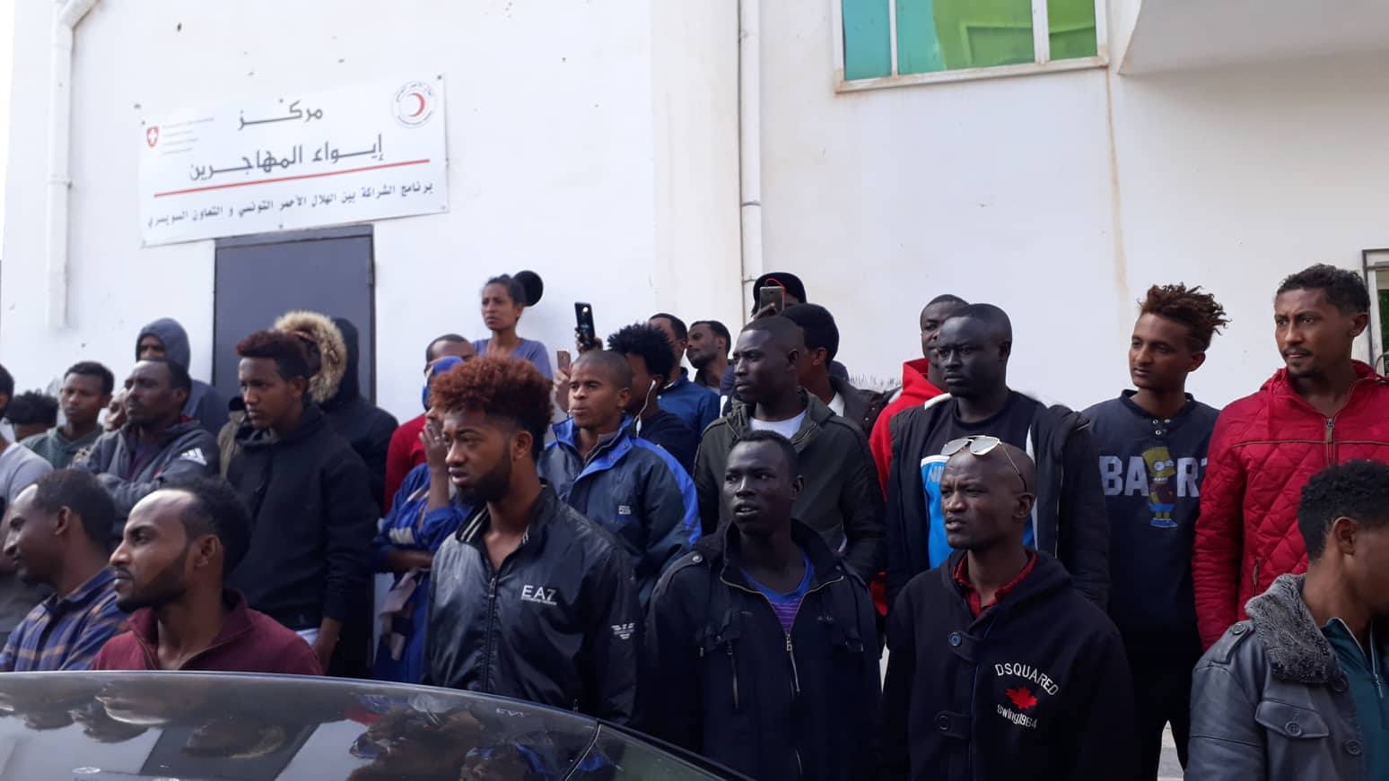 منتدى الحقوق الاقتصادية والاجتماعية يدعو لإيقاف "تجاوزات" والي مدنين في حق المهاجرين